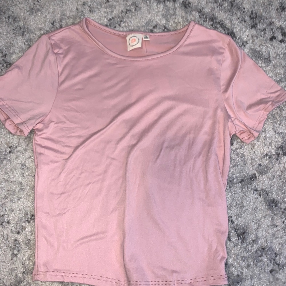 XS t shirt
